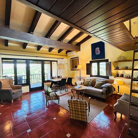 Hotel Cal Sastre Santa Pau Kültér fotó