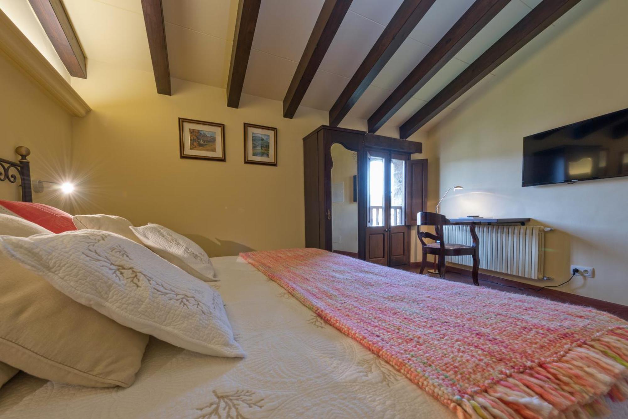 Hotel Cal Sastre Santa Pau Szoba fotó