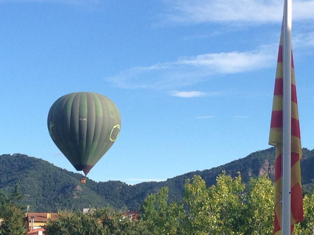 Hotel Cal Sastre Santa Pau Kültér fotó